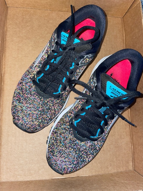 Brooks Shoes - Brooks Women's Launch 5 DNA  Running Shoes Sneakers with Black Teal Accents